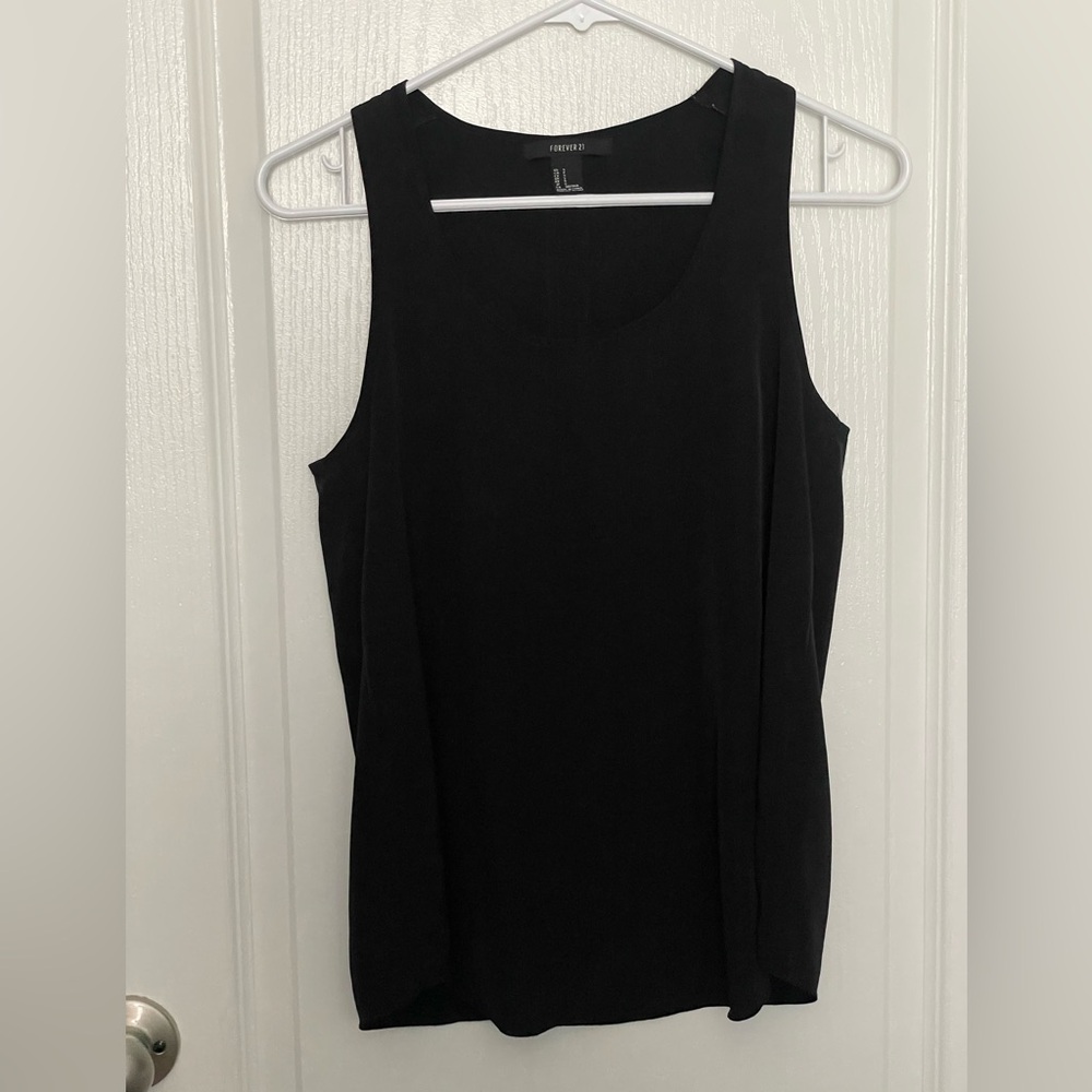 Forever 21 Women’s Dressy Tank Top Size S